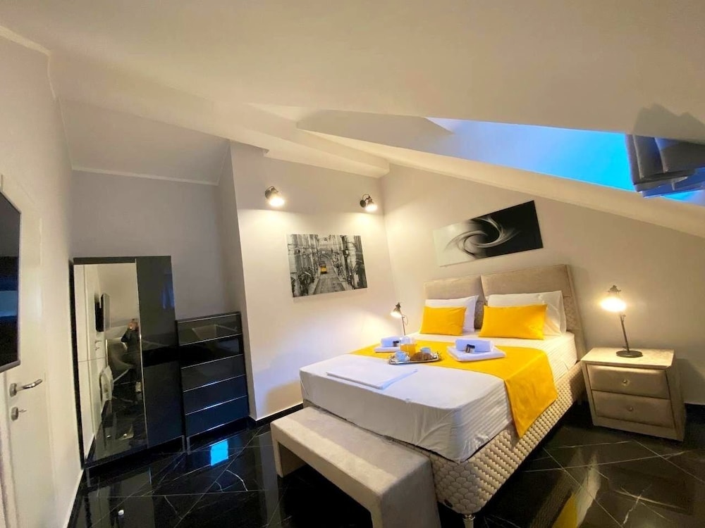 Exclusive Apartment, 2 Bedrooms photo 3