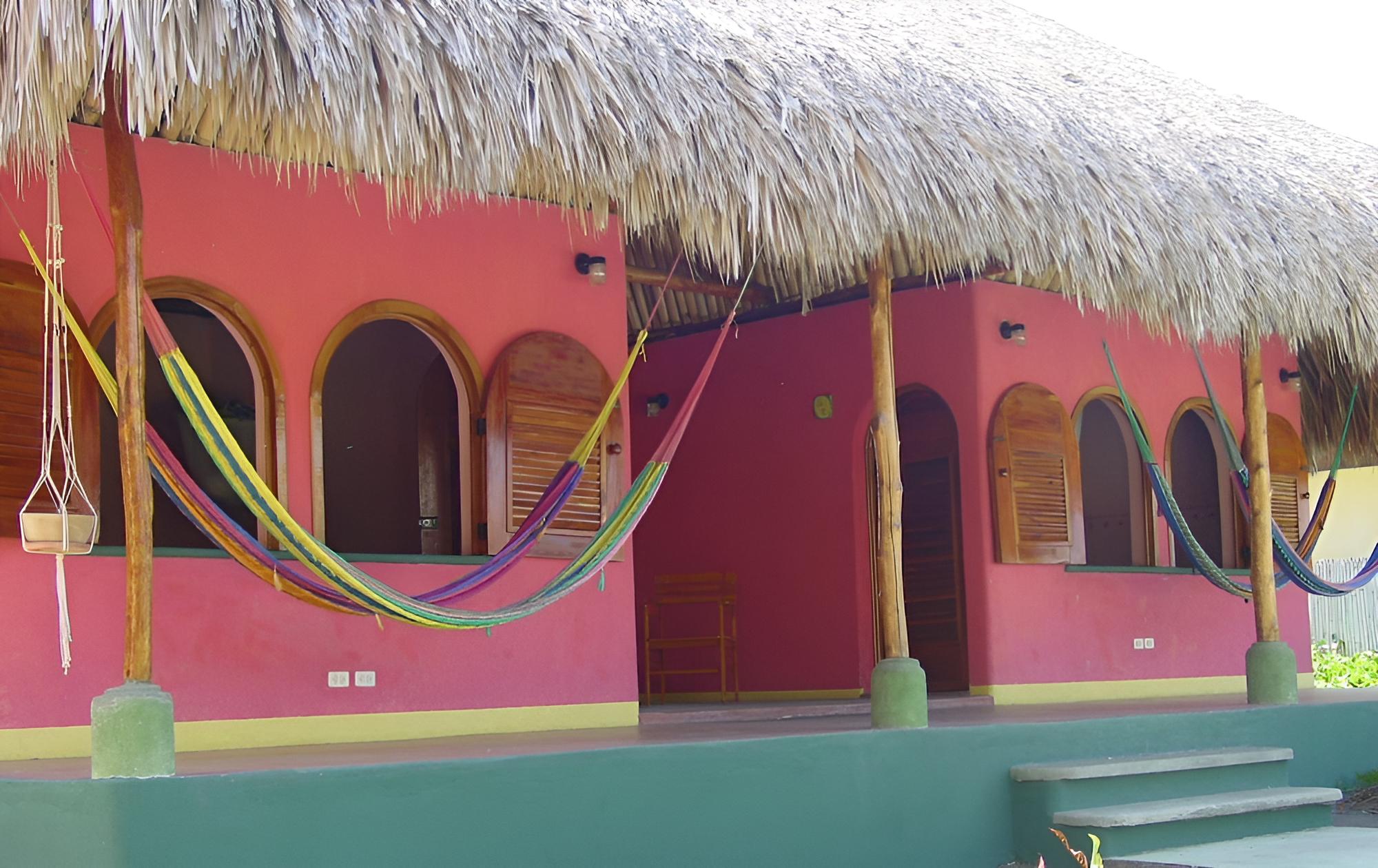 Elite Bungalow, Multiple Beds photo 1