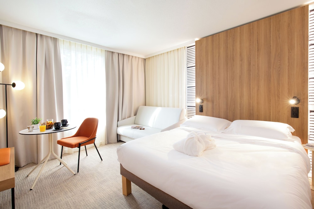 Executive Room, 1 Double Bed with Sofa bed photo 1