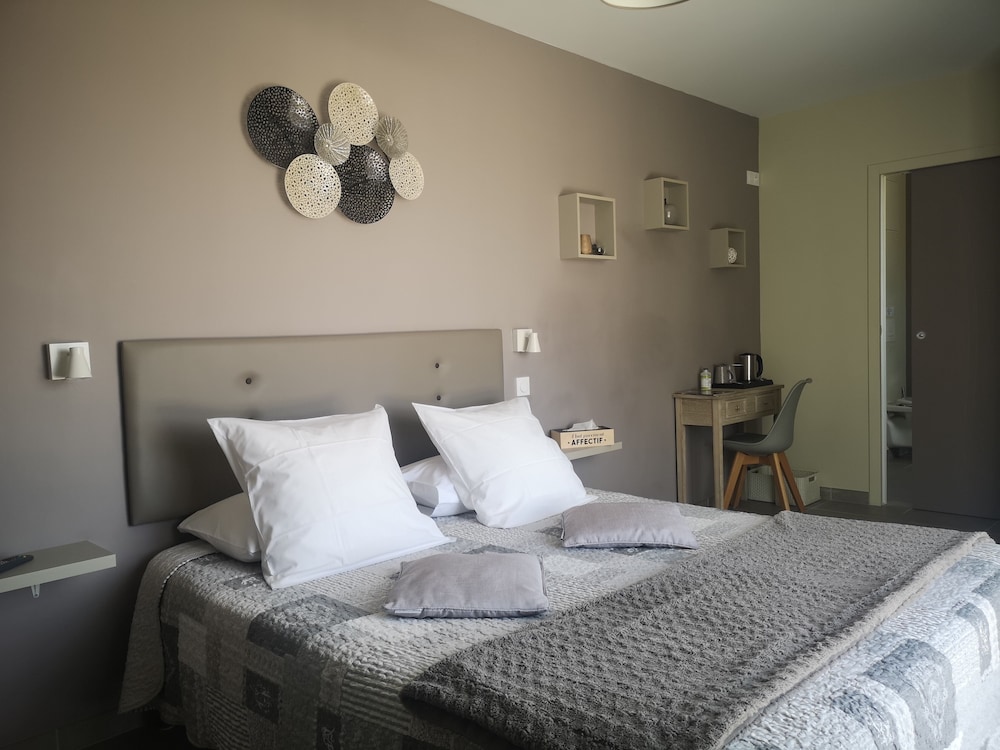 Double Room (Brume d'ete) photo 1