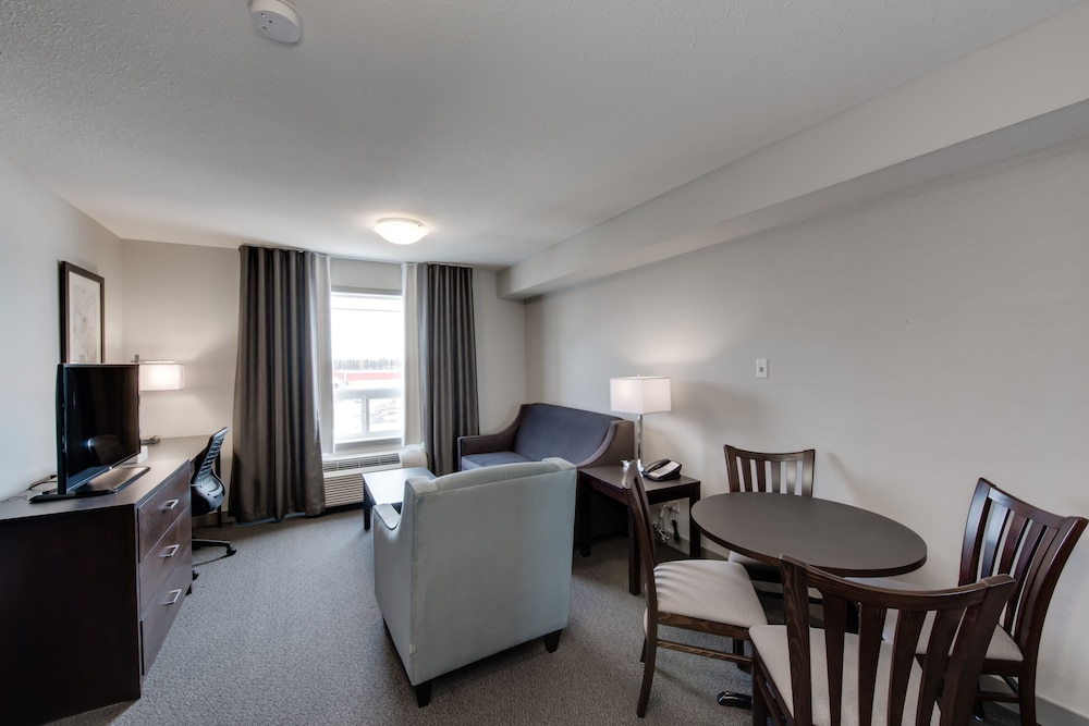 Suite, 1 King Bed, Non Smoking (One-Bedroom)