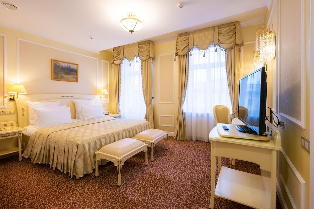 Presidential Suite photo 1