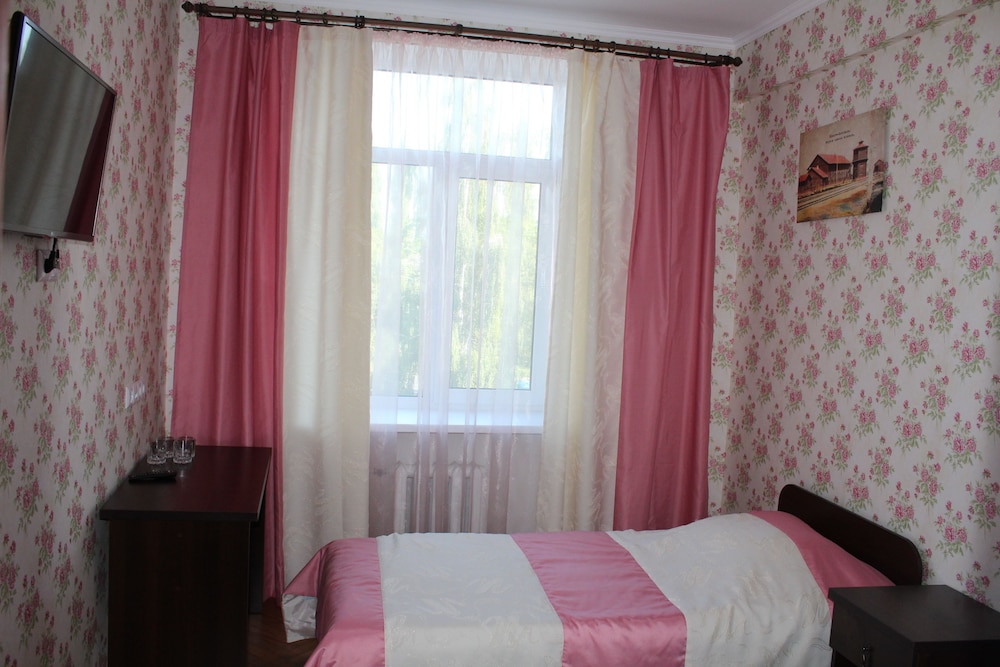 Standard Twin Room photo 2