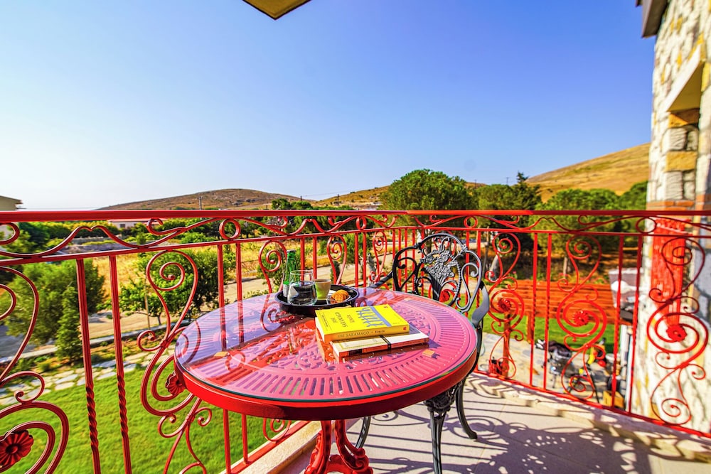 Superior Suite, Multiple Bedrooms, Balcony photo 3