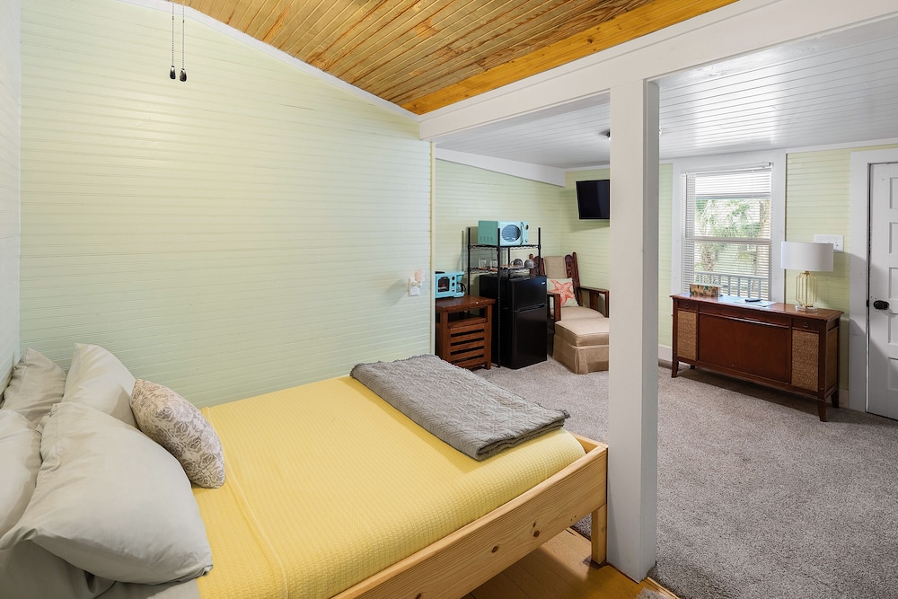 Comfort Room