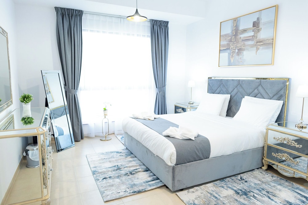 Deluxe Apartment, 2 Bedrooms, Balcony, Marina View