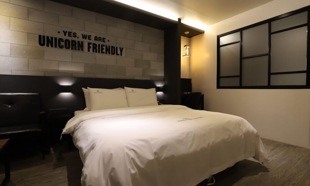 Deluxe Double Room - Photo 4