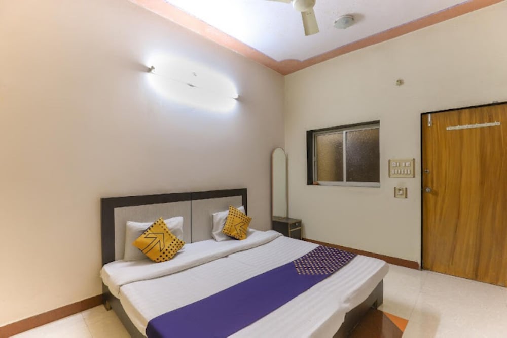 Deluxe Double Room, Multiple Bedrooms, City View photo 3