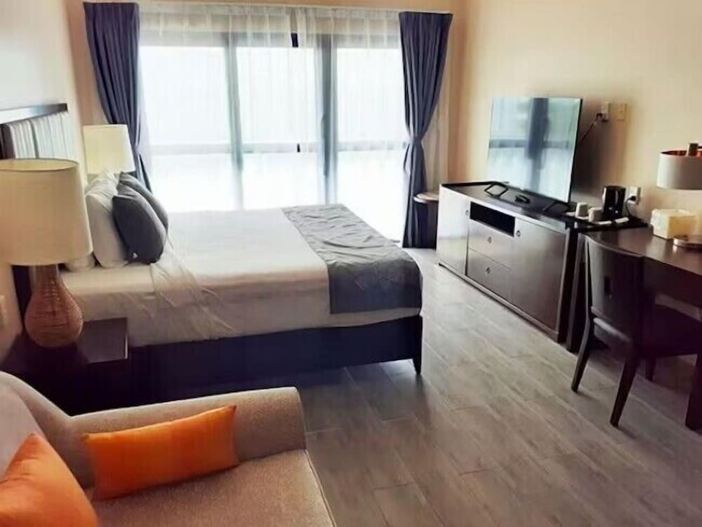 Superior Room, Ocean View photo 3