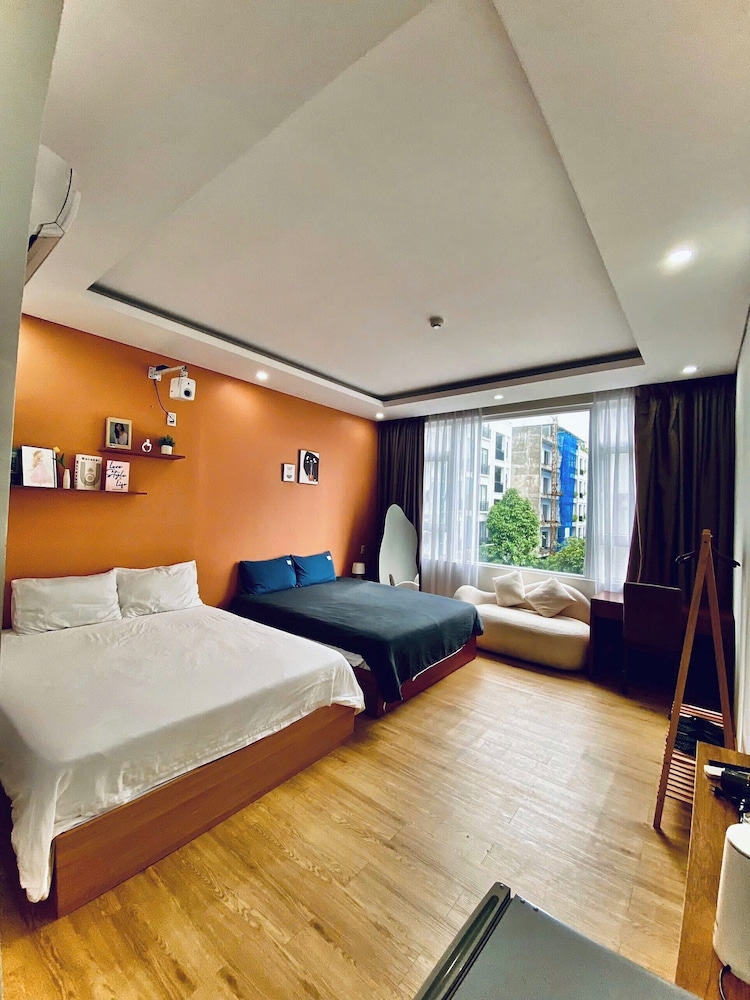Family Double Room, City View
