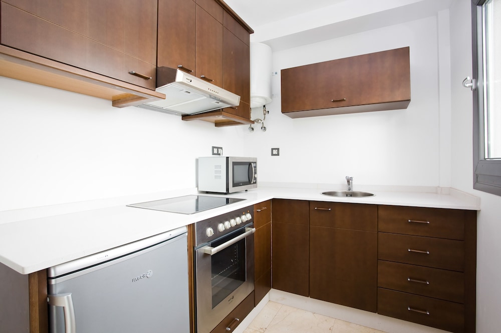 Superior Apartment, Sea View thumbnail 6