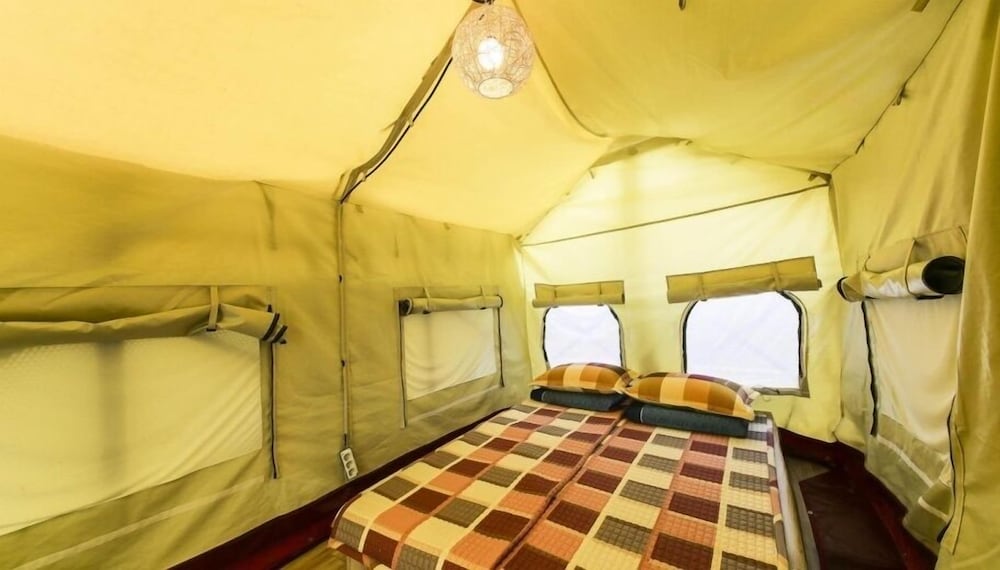 Glamping Room - Photo 3