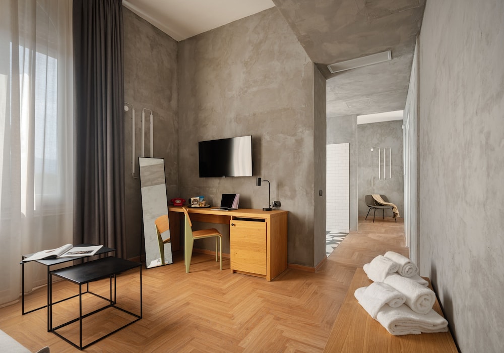 Suite, Bathtub photo 3