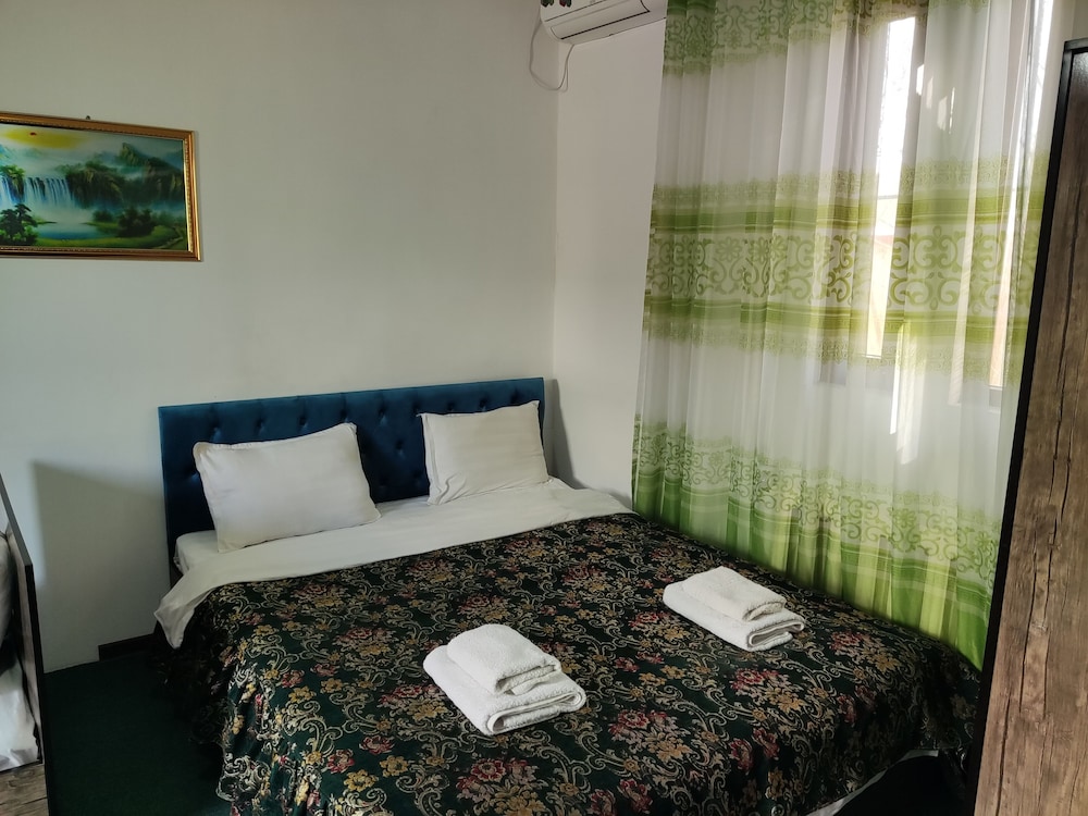 Basic Double Room - Photo 1