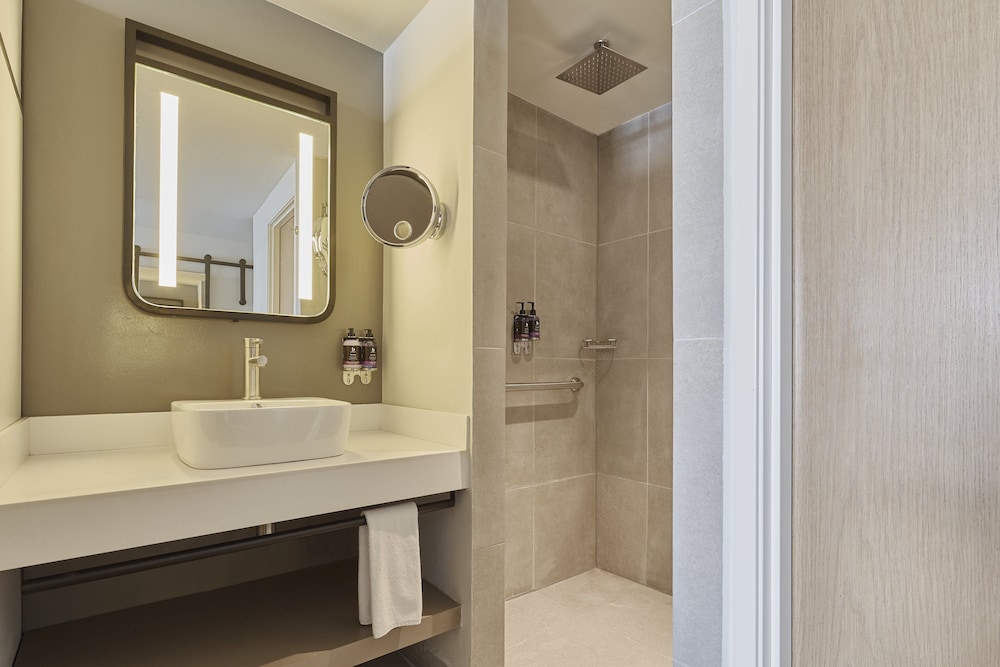 Superior Room, 2 Double Beds - Photo 8