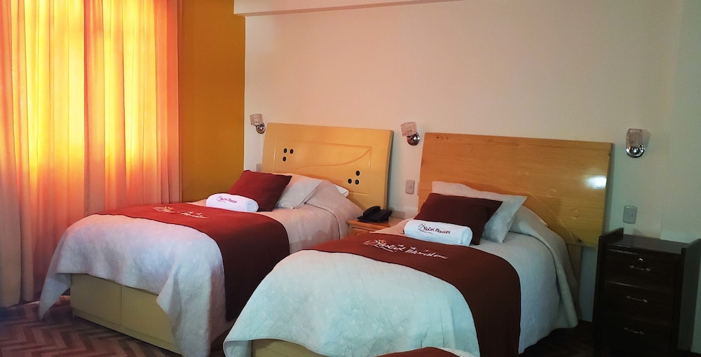 Twin Room, 2 Twin Beds, Mountain View photo 3
