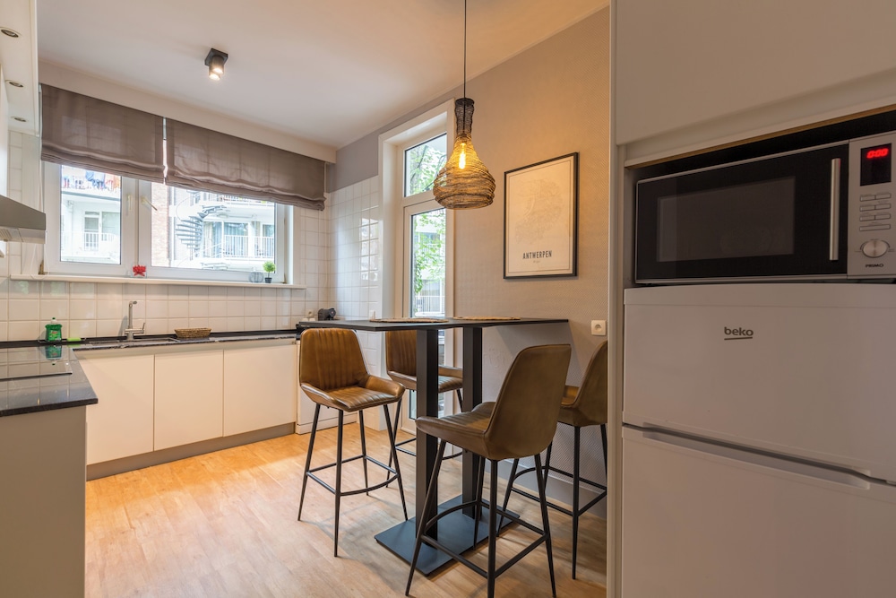 Comfort Apartment thumbnail 6