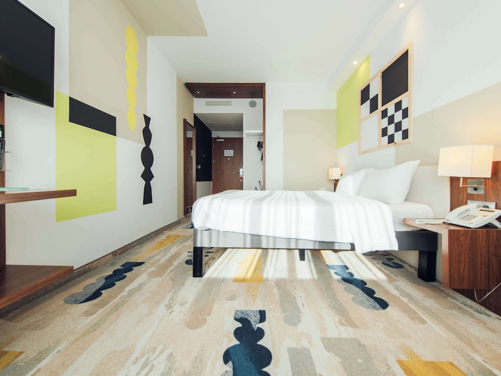 Superior Room, 1 King Bed