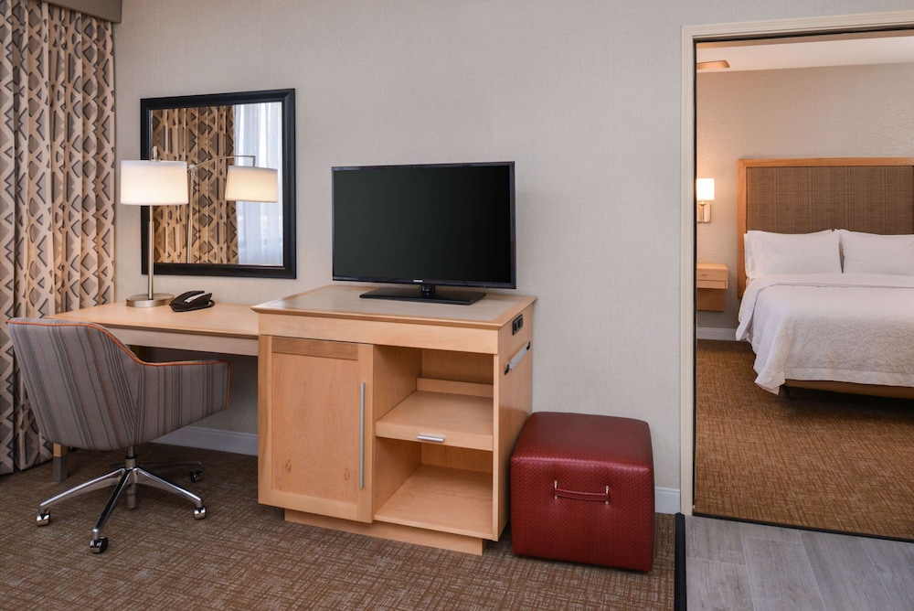 Suite, 2 Queen Beds, Accessible, Non Smoking - Photo 4