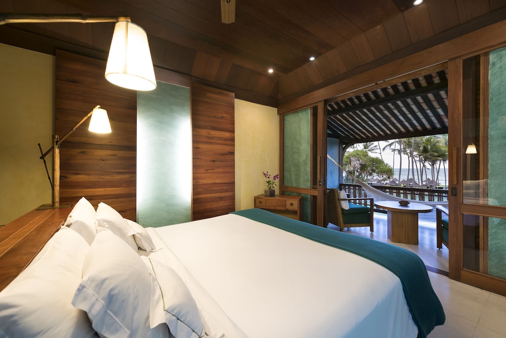 Master Club Room