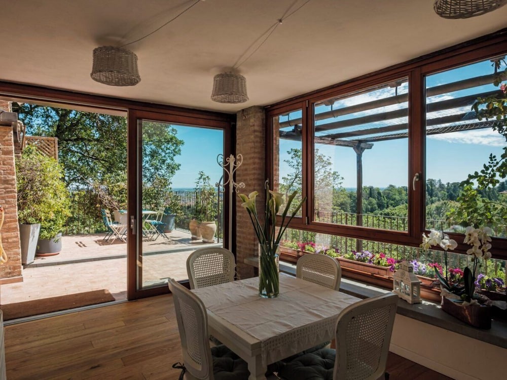 Comfort Apartment, 1 Bedroom, Kitchenette, Hill View (Casa delle Viole)