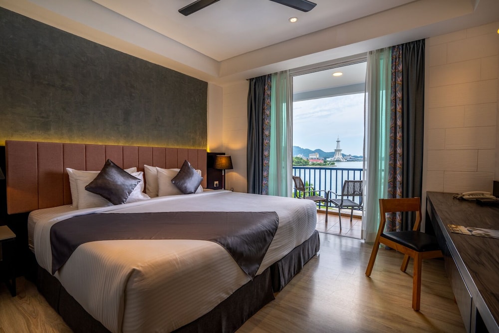 Deluxe Sea View