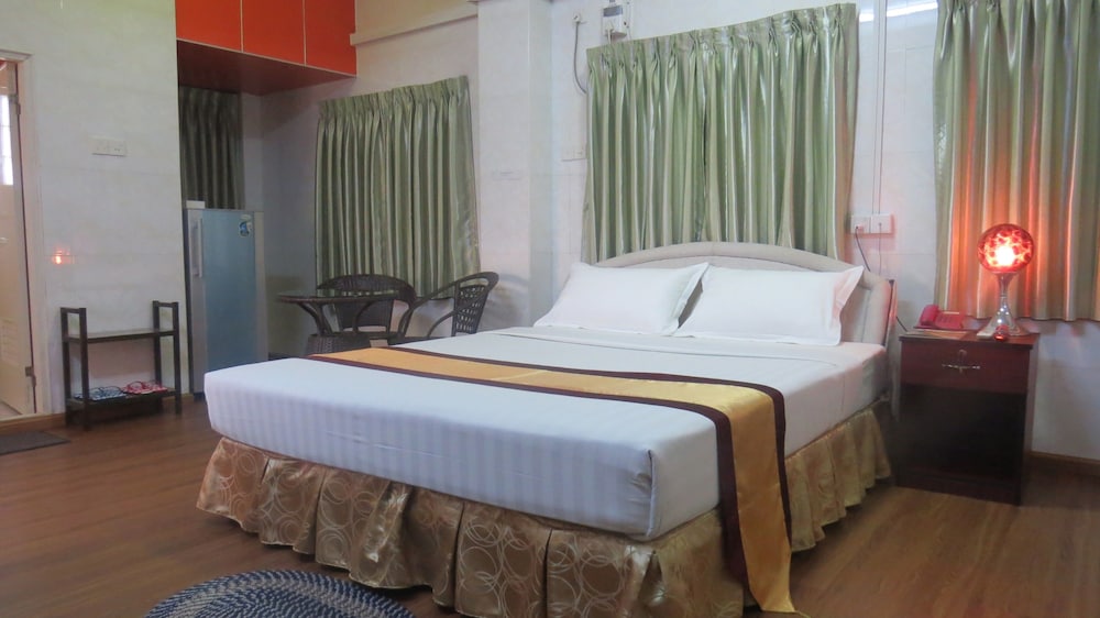 Deluxe Twin Room photo 3