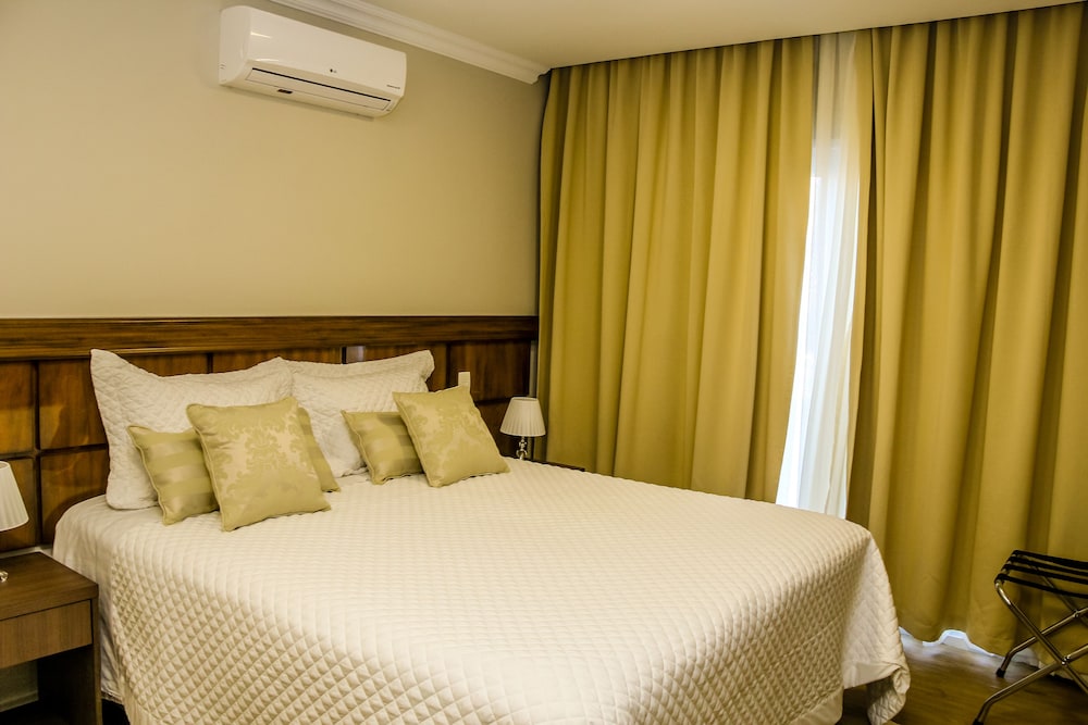 Standard Suite