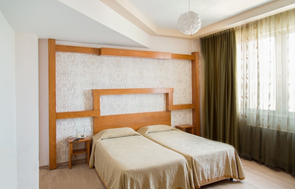Basic Single Room photo 3