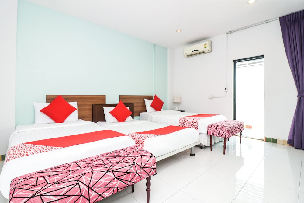 Basic Triple Room photo 3