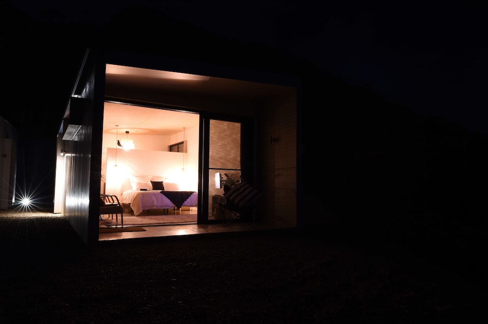 Pavilion 2 photo 1