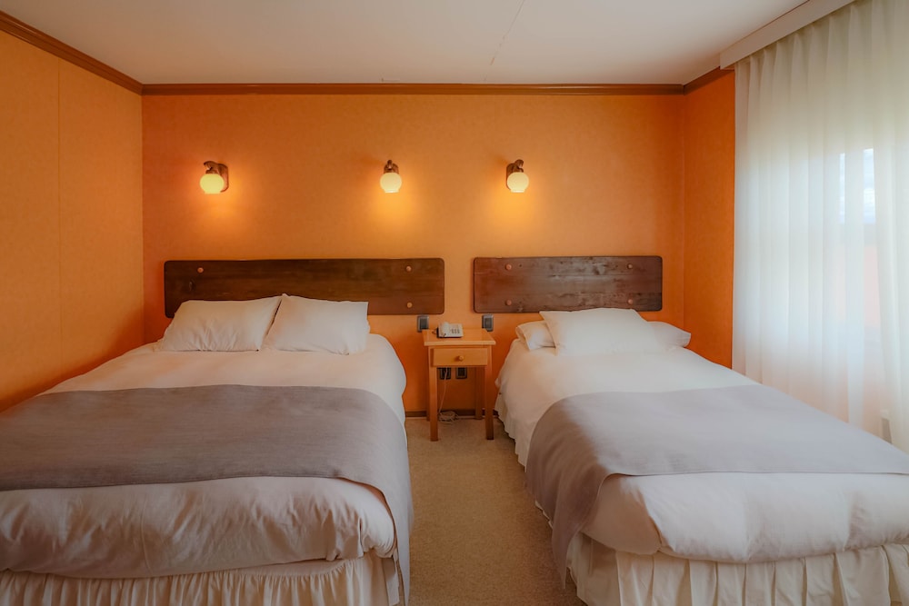 Family Triple Room, Mountain View photo 2