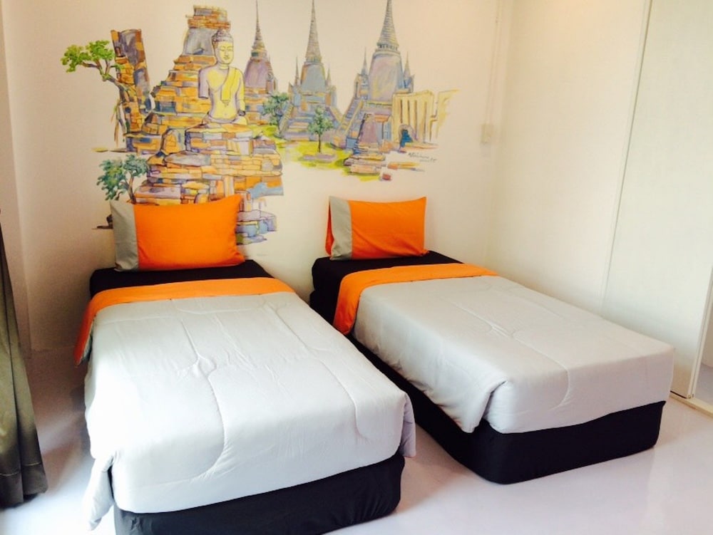 Chic Standard Room (Twin Beds) photo 1