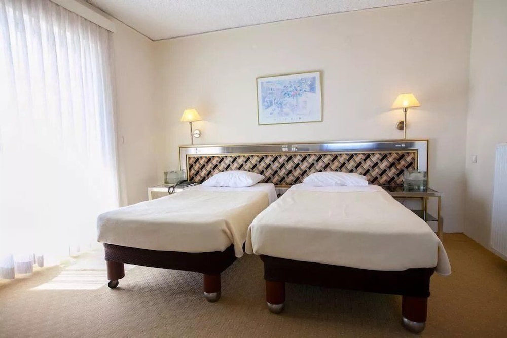 Economy Twin Room