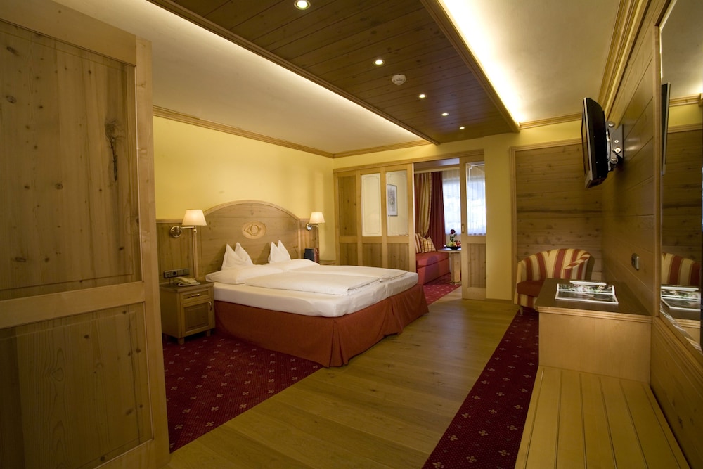 Juniorsuite Grinberg mit Balkon photo 1