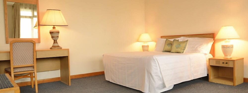Deluxe Room, 1 Queen Bed, Non Smoking