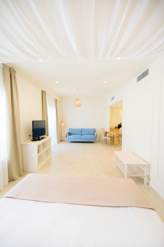 Executive Suite photo 2