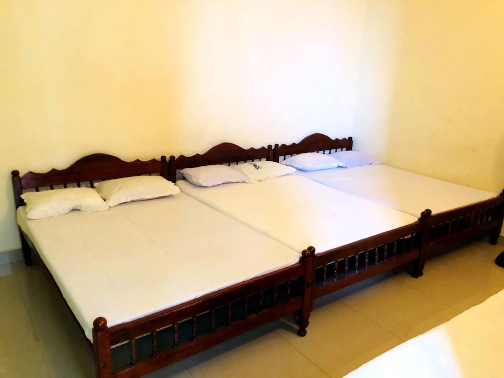 Standard Triple Room photo 2