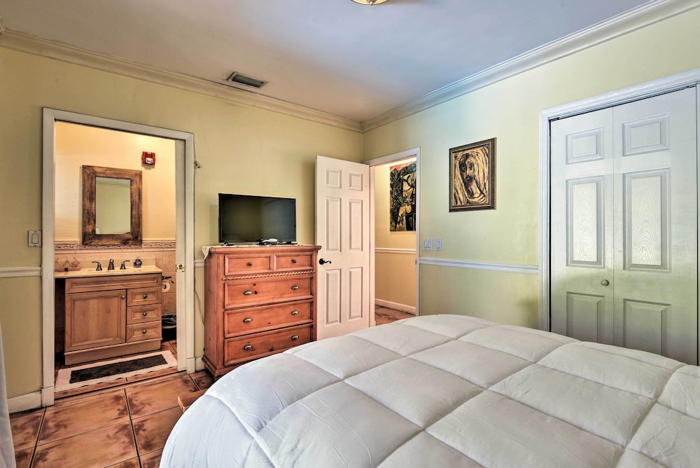 House (4 Bedrooms) photo 2