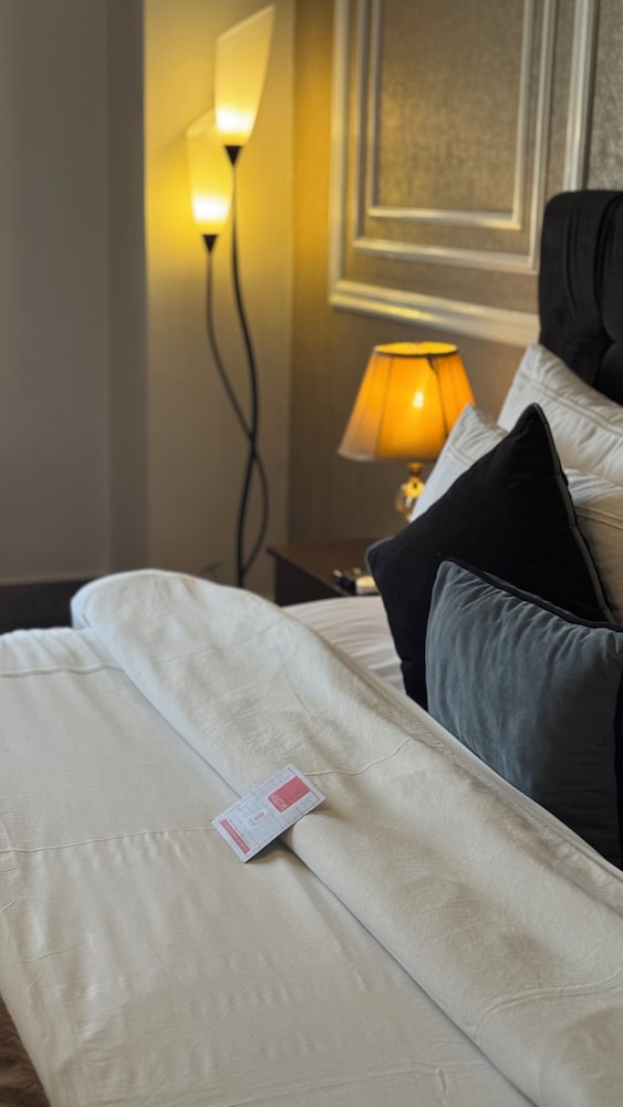 Deluxe Double Room, Private Bathroom
