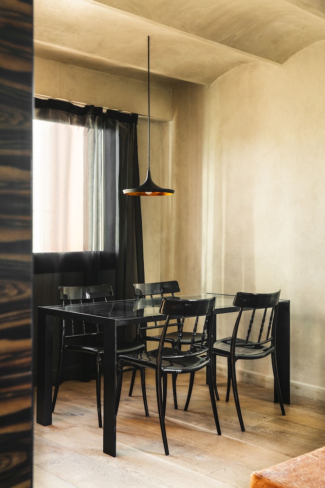 Elite Apartment photo 3