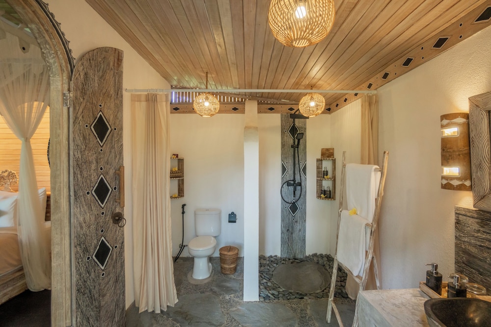 One Bedroom Thermal Pool Villa (with Daily Afternoon Tea)