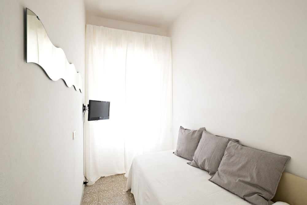 Comfort Triple Room photo 2