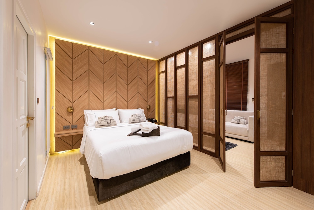 One Bedroom Suite photo 1