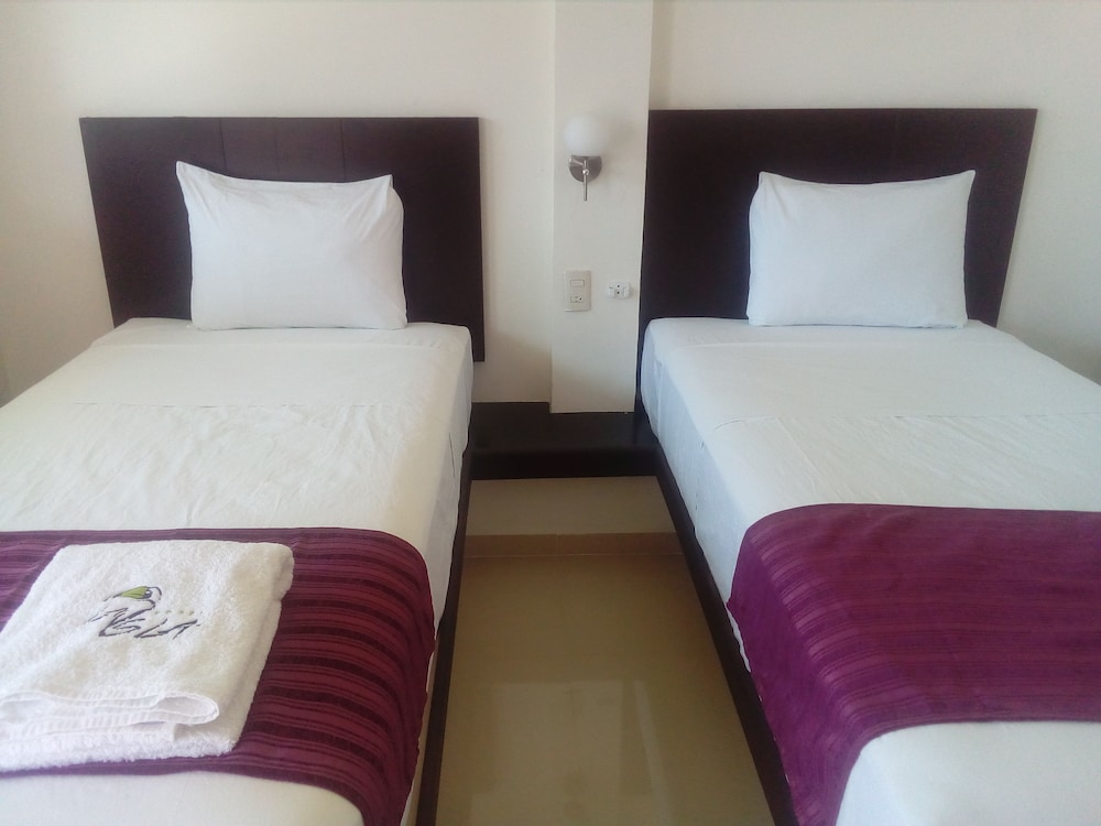 Single Room, 2 Twin Beds