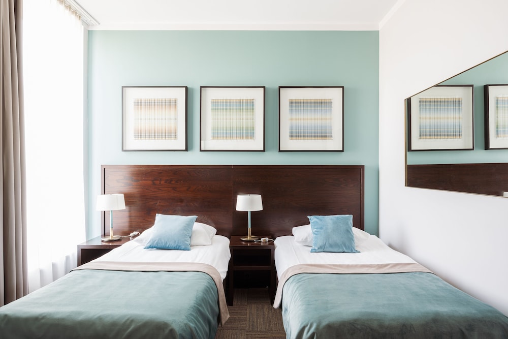 Classic Twin Room, 2 Twin Beds - Photo 1