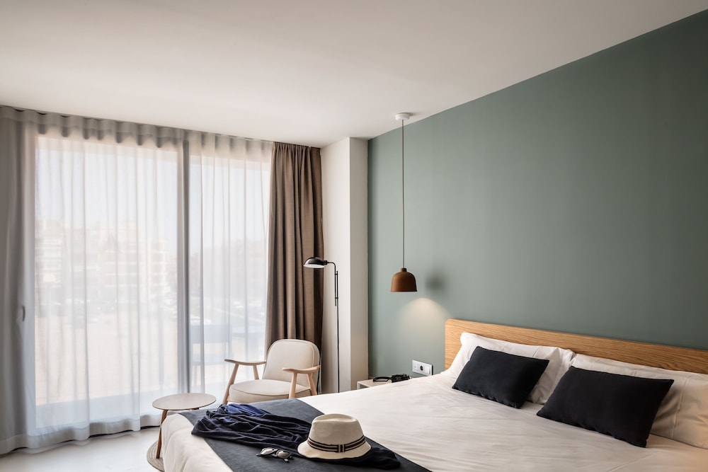 Design Double Room Single Use
