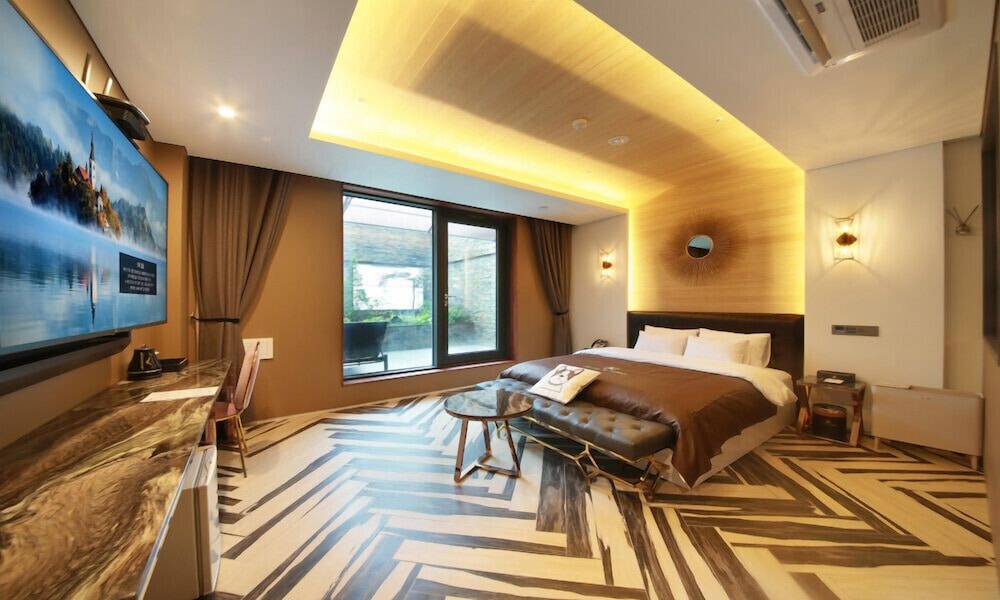 Deluxe Double Room, Terrace - Photo 7
