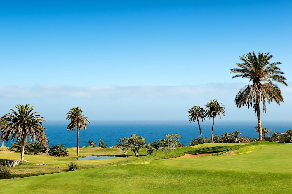 Junior Suite, Golf View (Singular, 3AD)