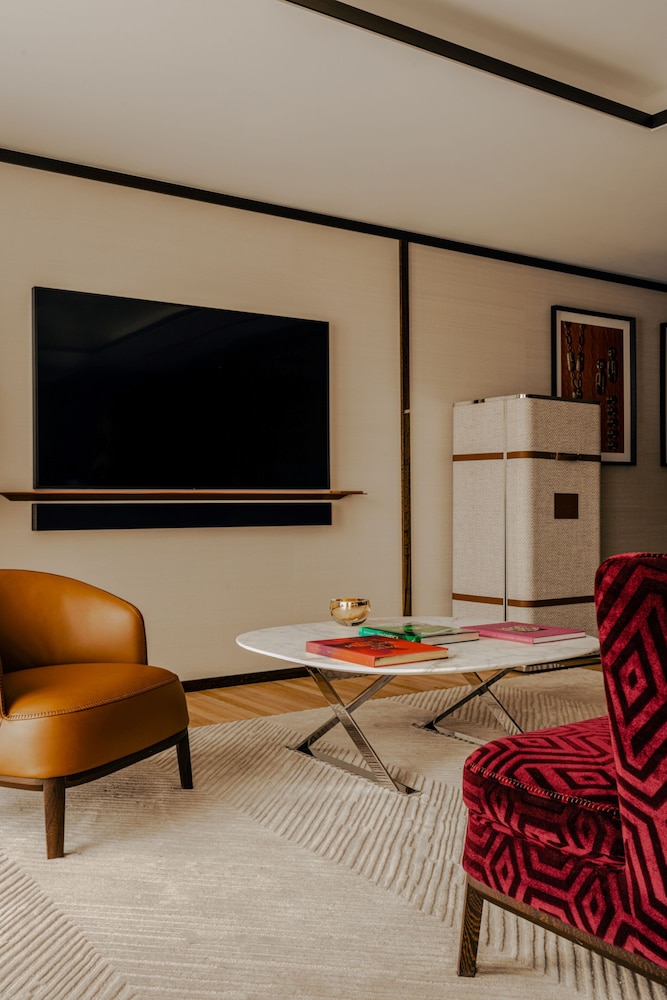Junior Suite, City View